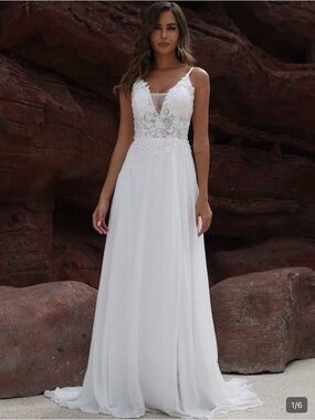 Elegant White Lace Bodice A-Line Dress